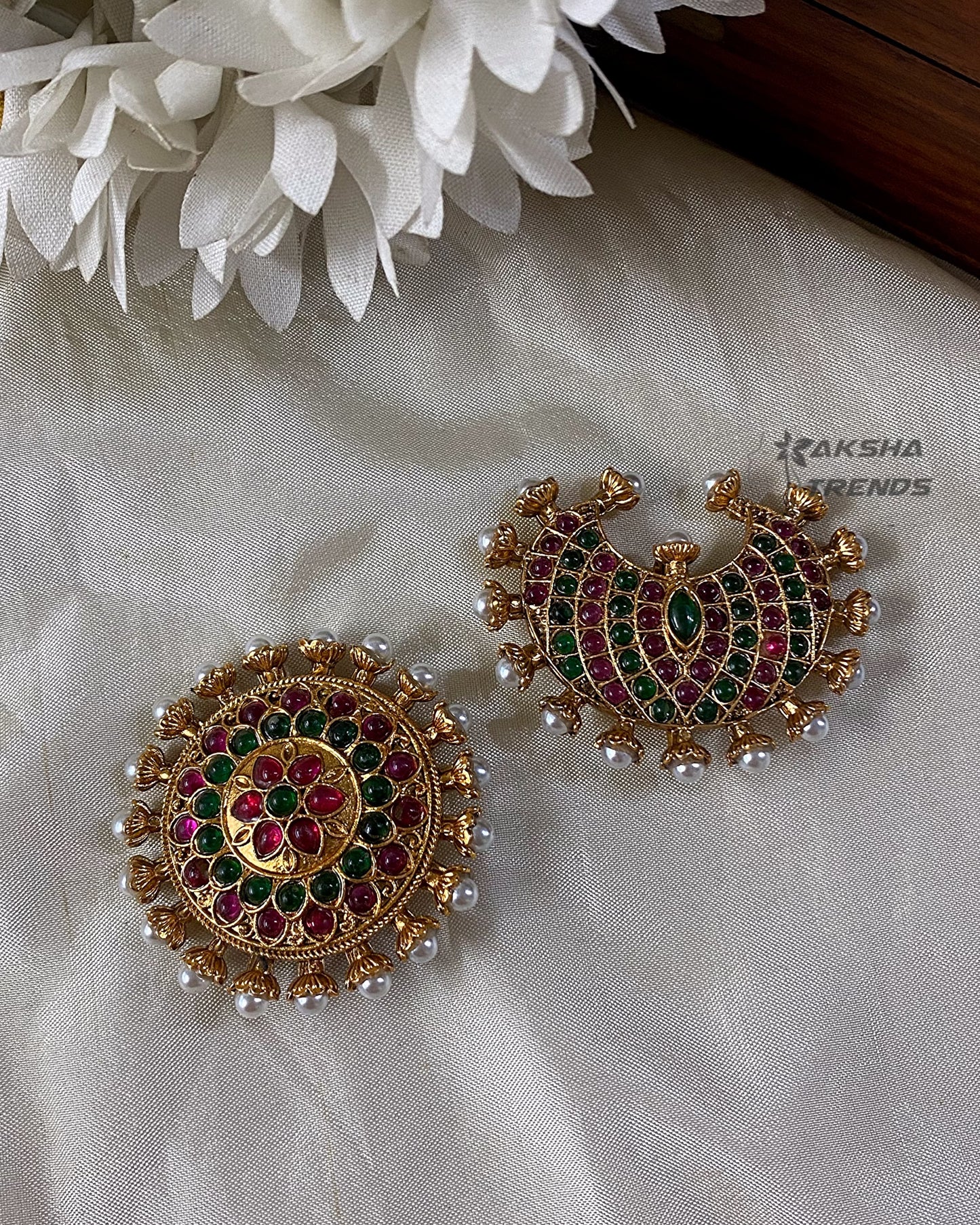 Antique kemp -sun moon Aksha Trends