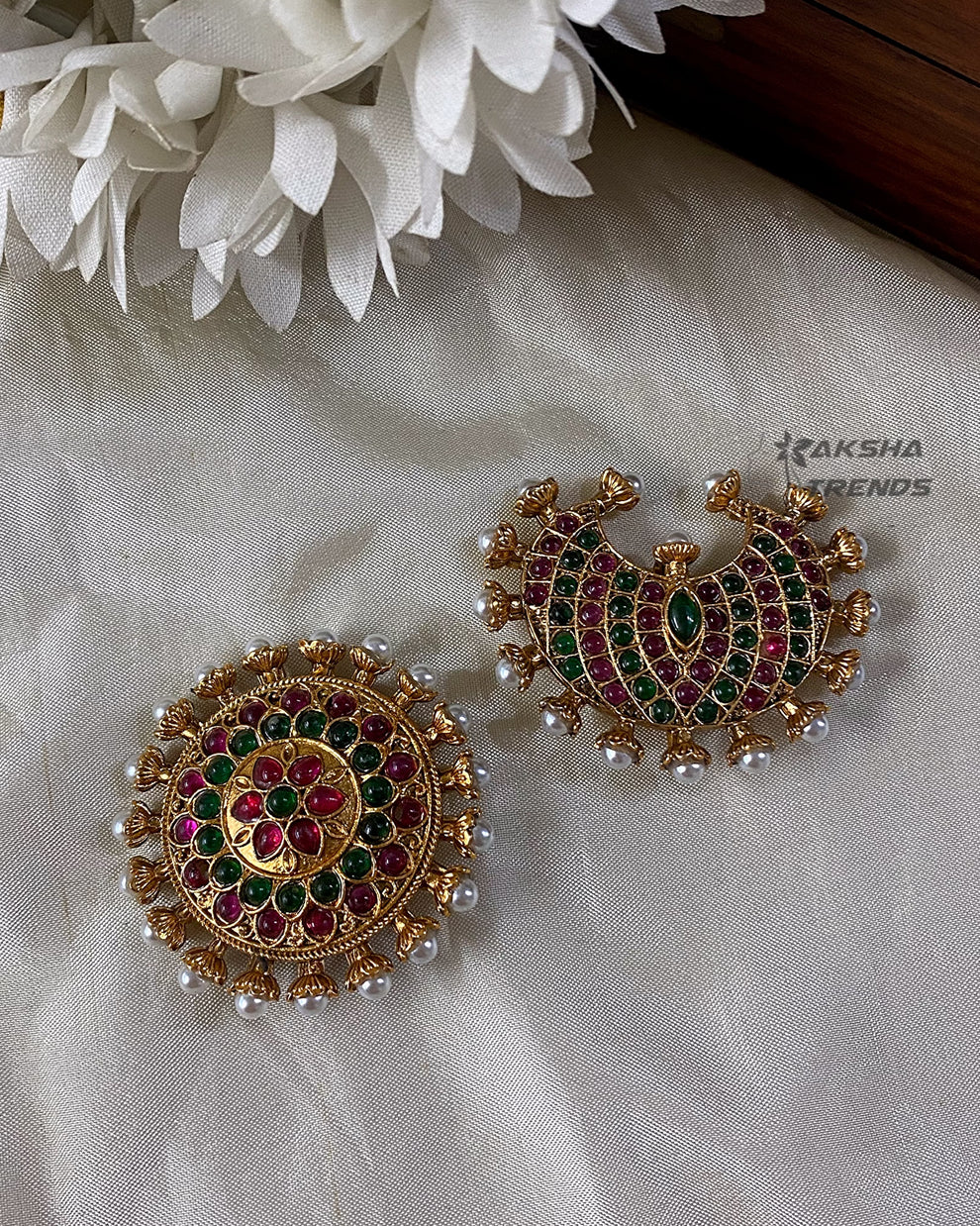 Antique kemp -sun moon Aksha Trends 