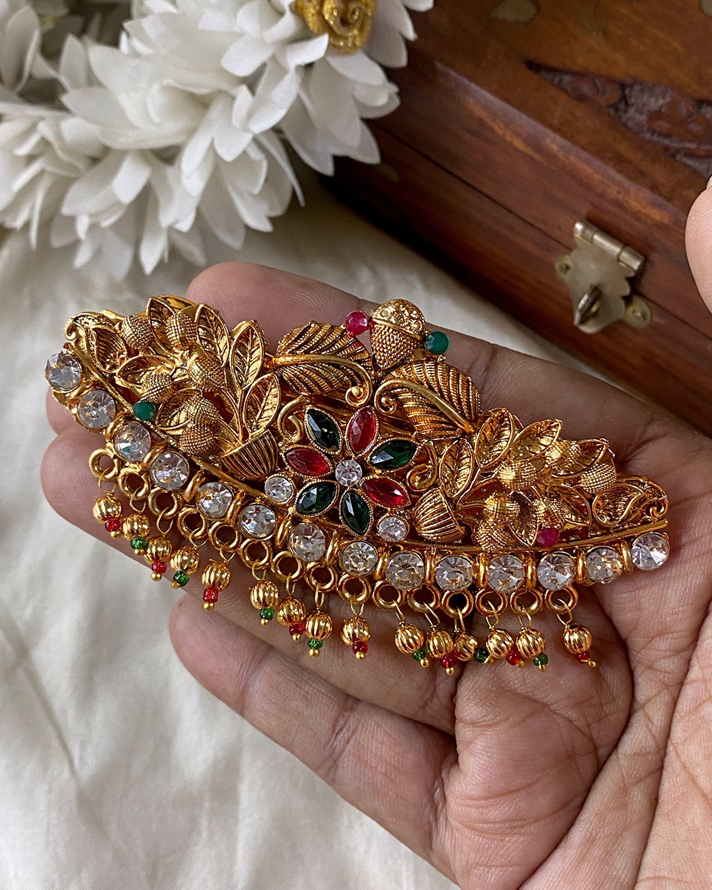 Fancy gold Hair clip Aksha Trends