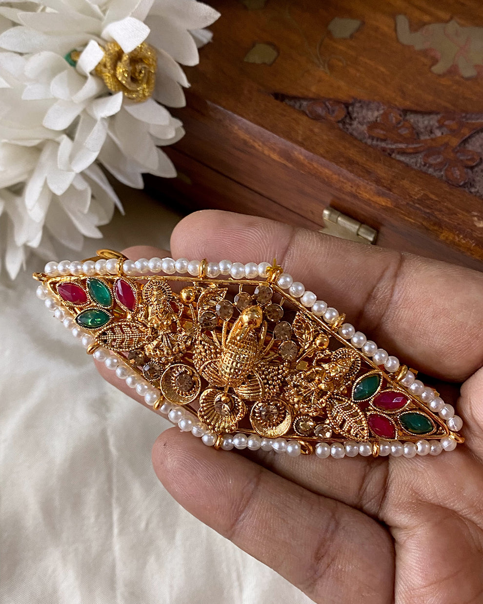 Fancy gold Hair clip Aksha Trends 