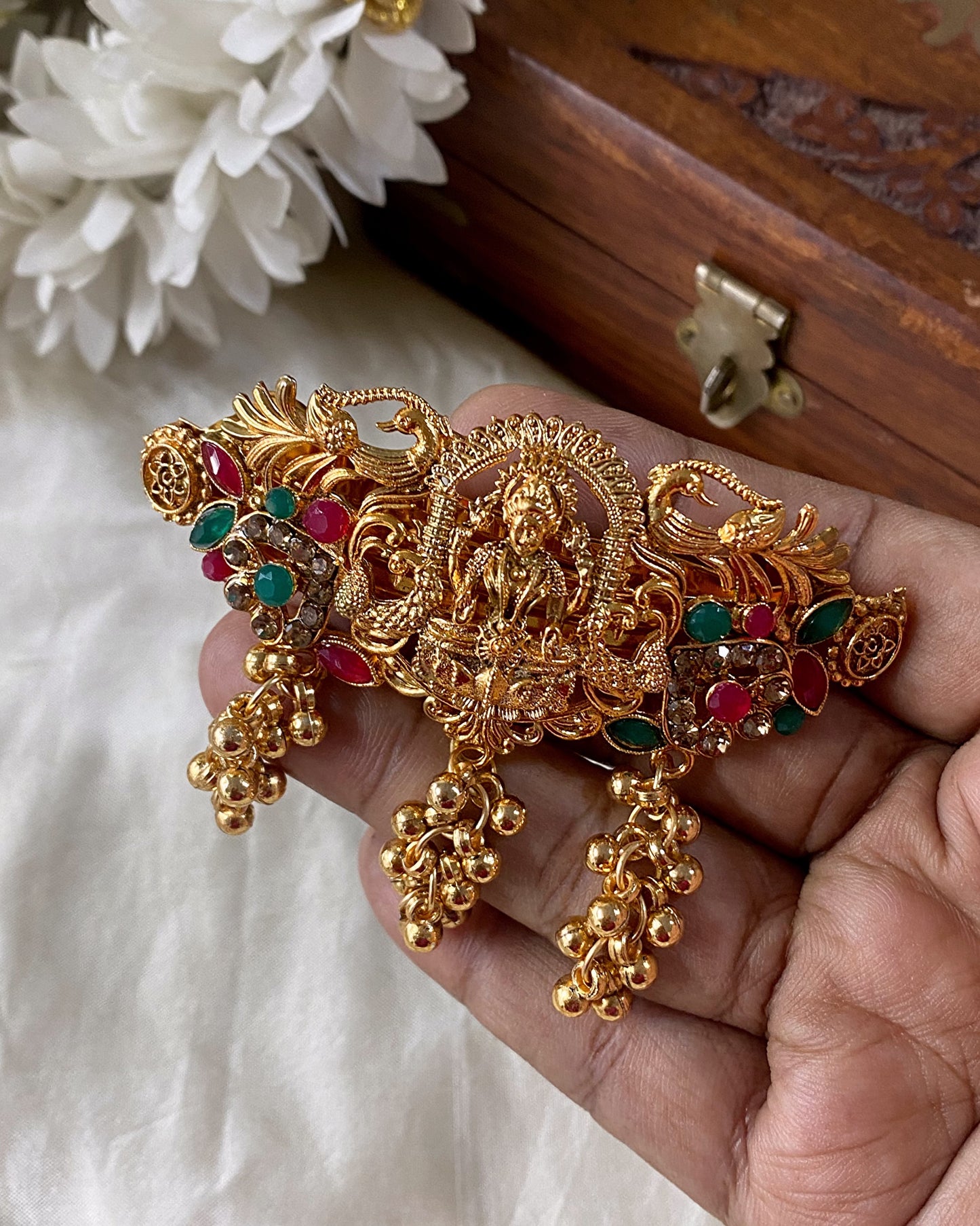 Fancy gold Hair clip Aksha Trends