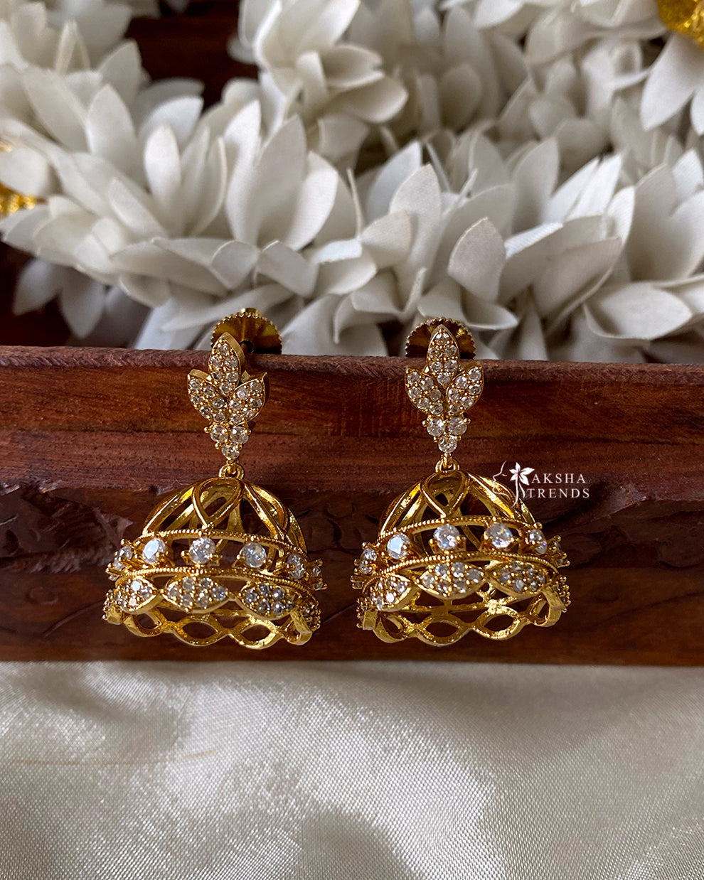 Diamond Jhumka Aksha Trends 
