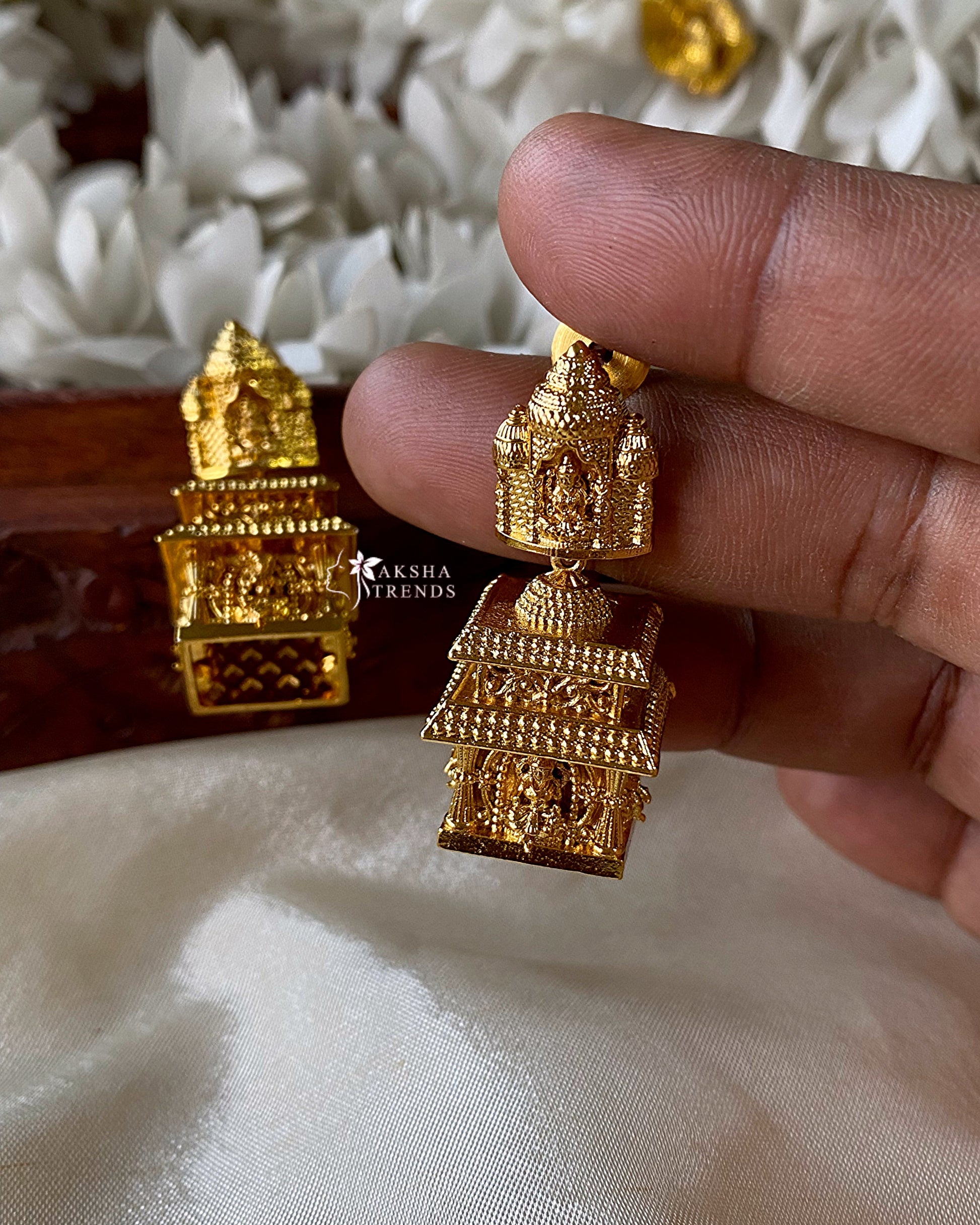 Golden temple jhumka Aksha Trends