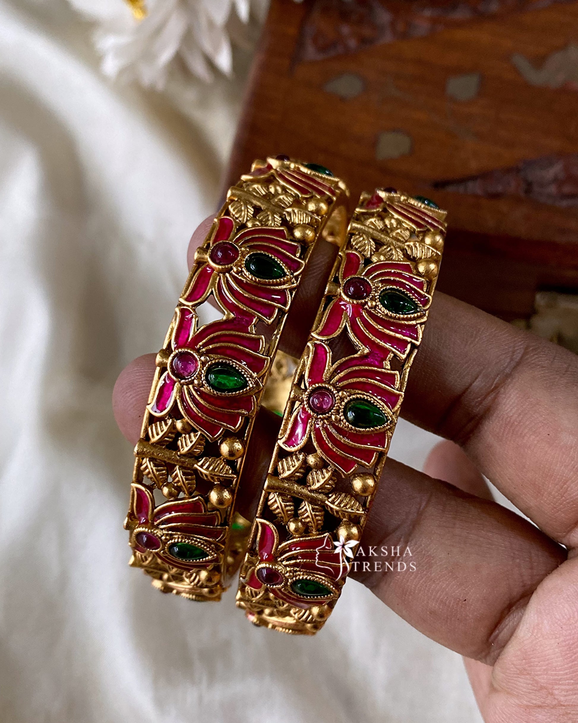 Antique lotus bangles (2pc) Aksha Trends