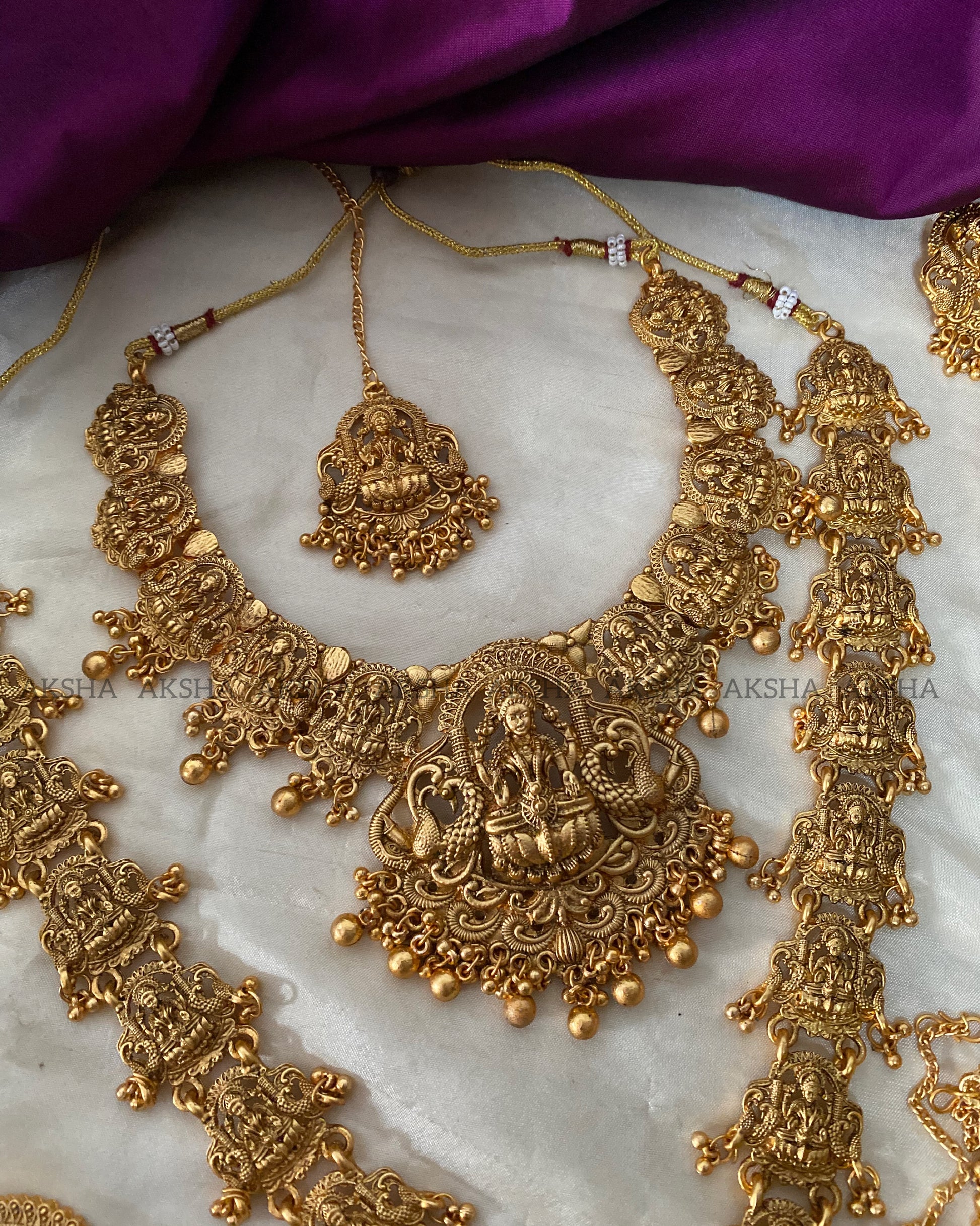 Lakshmi idol bridals full set Aksha Trends