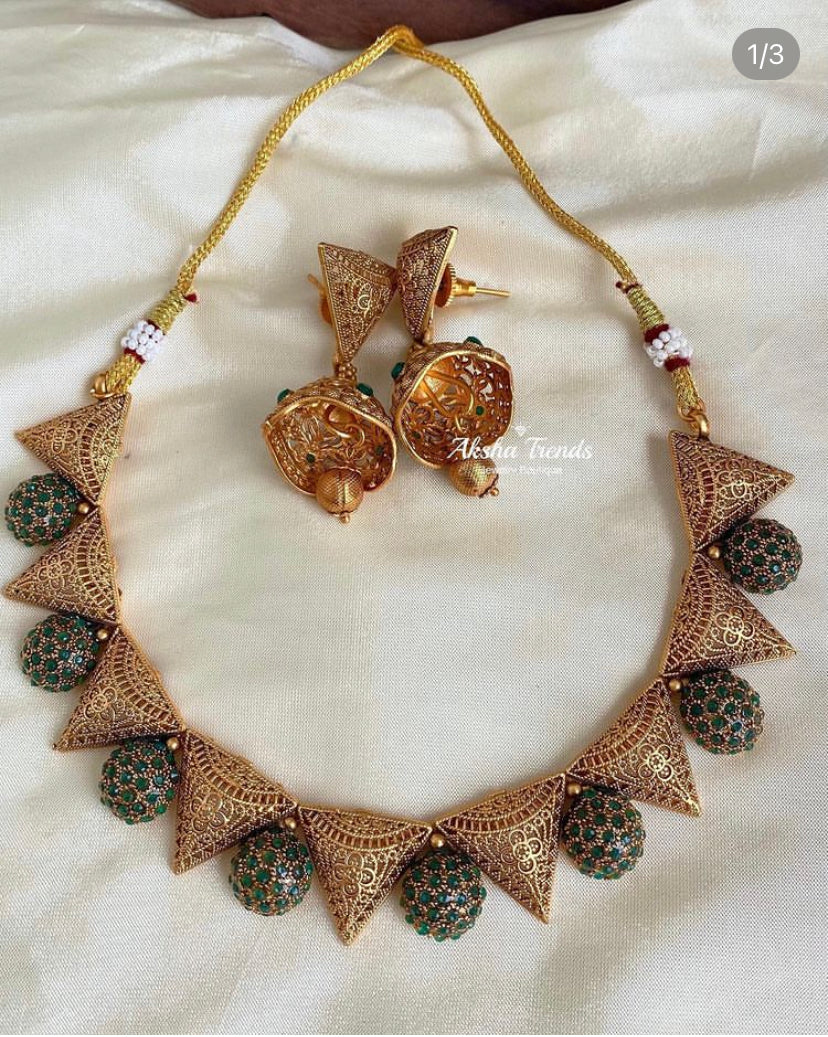 Brass floral necklace Aksha Trends