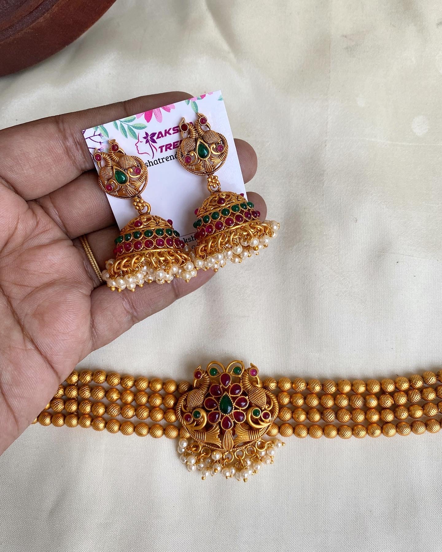 Brass hineck choker Aksha Trends
