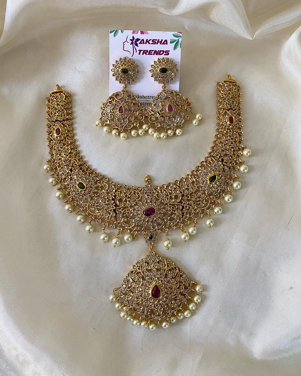 Uncut diamond bridal necklace Aksha Trends 