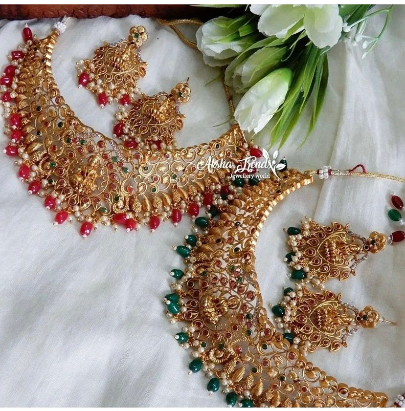 Kundan lakshmi choker