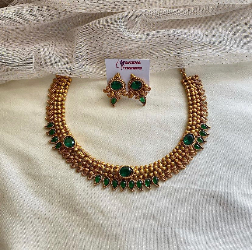 Manga gold necklace Aksha Trends 