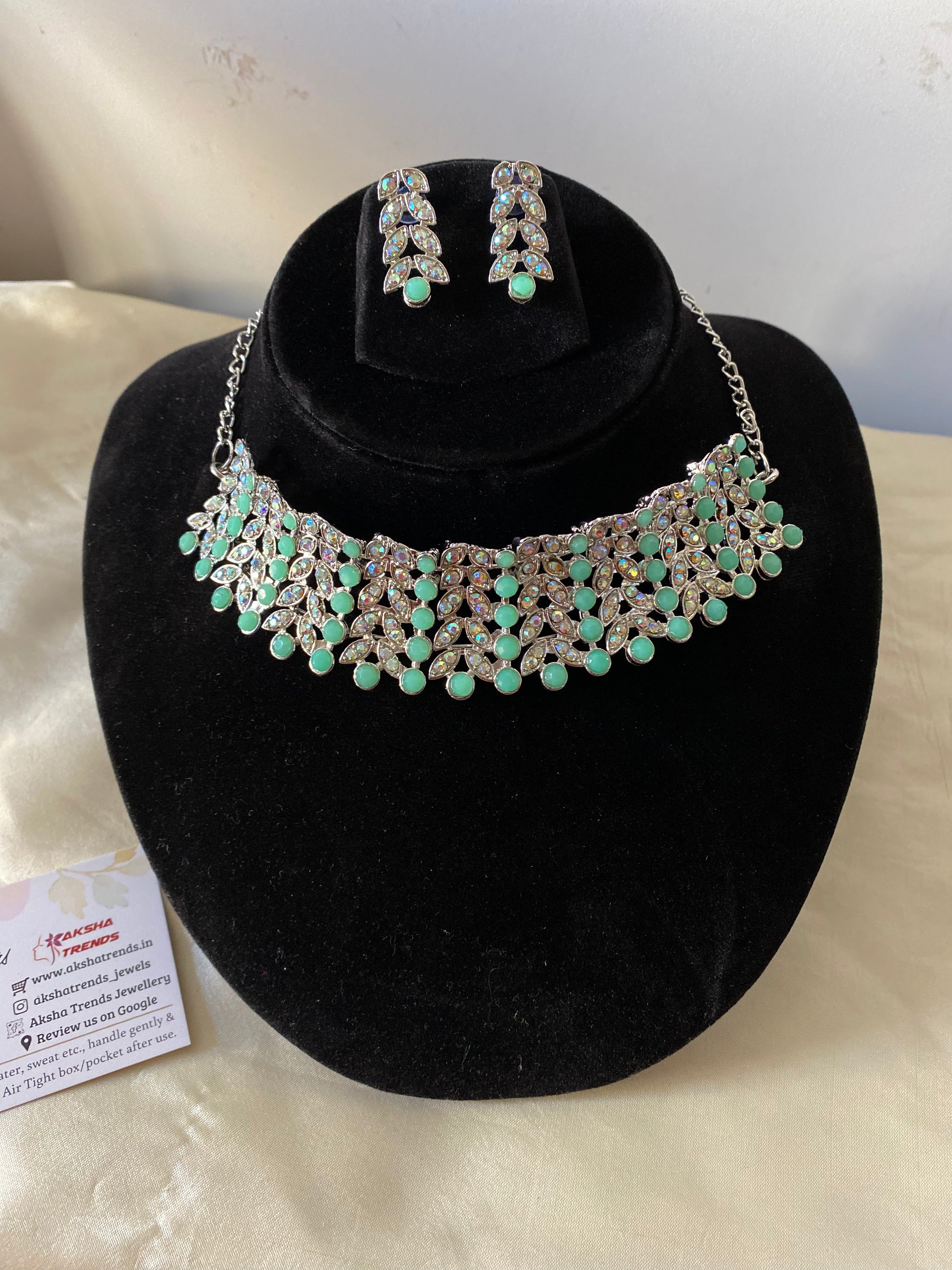 Silver fancy stone choker