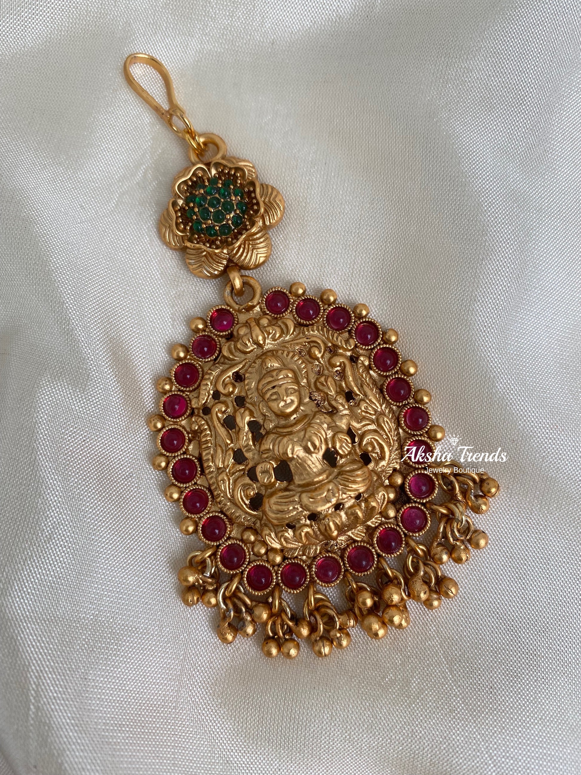 Bridal Lakshmi Nethichudi tikka Aksha Trends