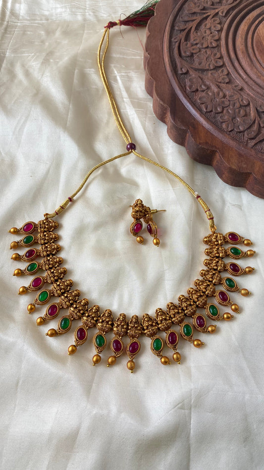 Lakshmi stone necklace Aksha Trends