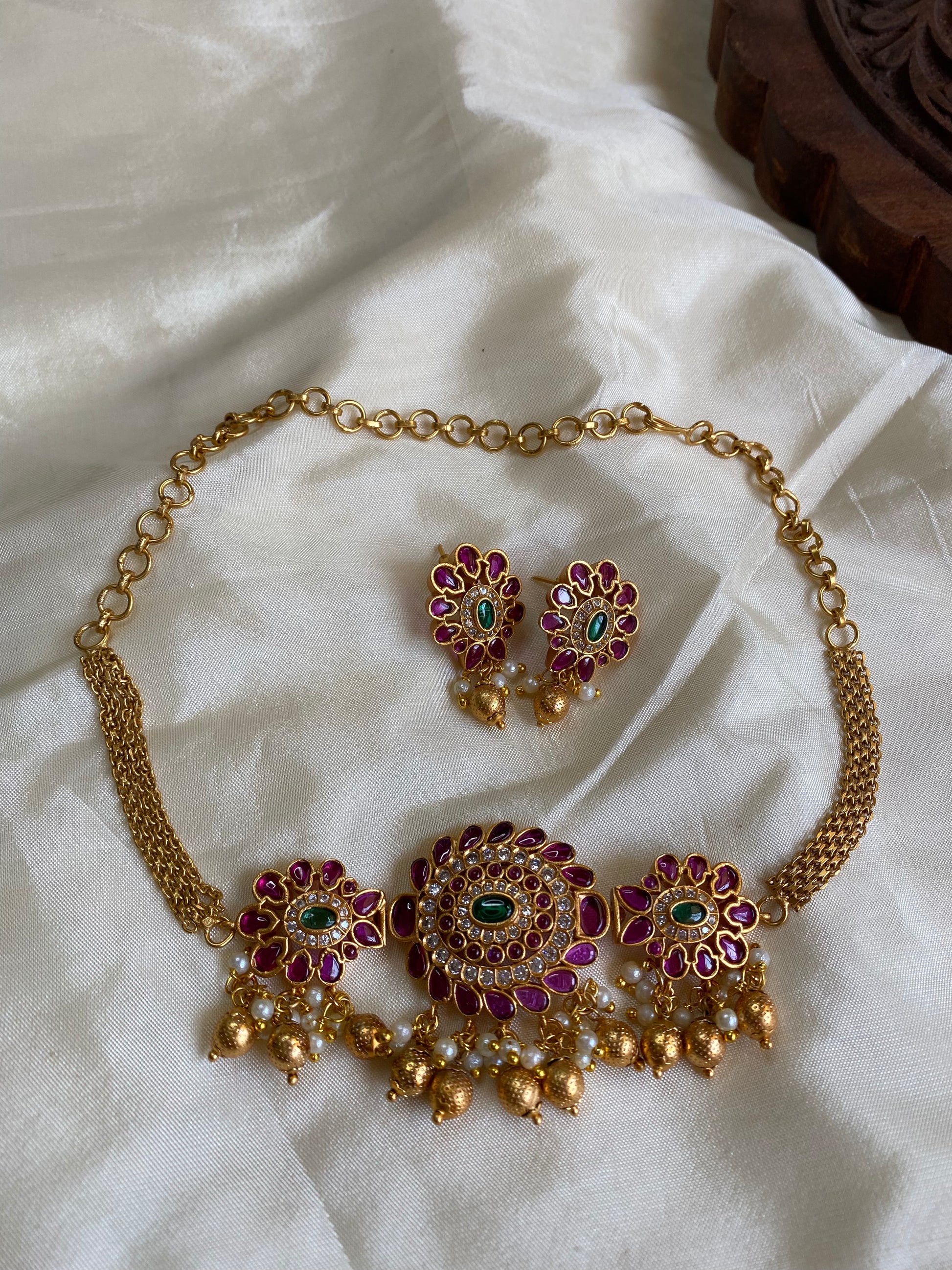 Real kemp necklace Aksha Trends