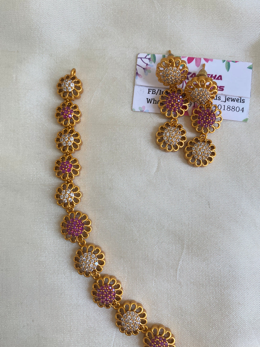 Golden floral AD necklace Aksha Trends 